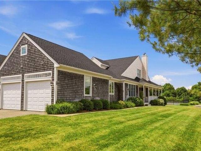 Condo for sale in Portsmouth, Rhode Island