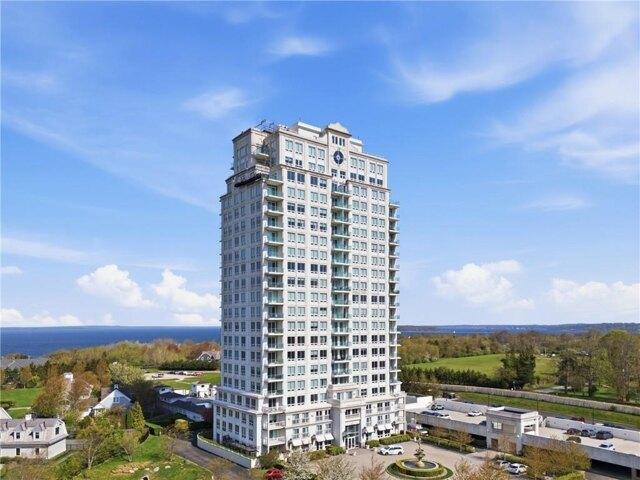 Condo for sale in Portsmouth, Rhode Island