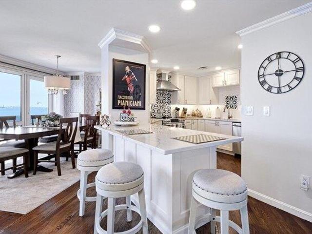 Condo for sale in Quincy, Massachusetts