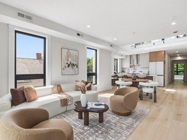 Condo for sale in Quincy, Massachusetts