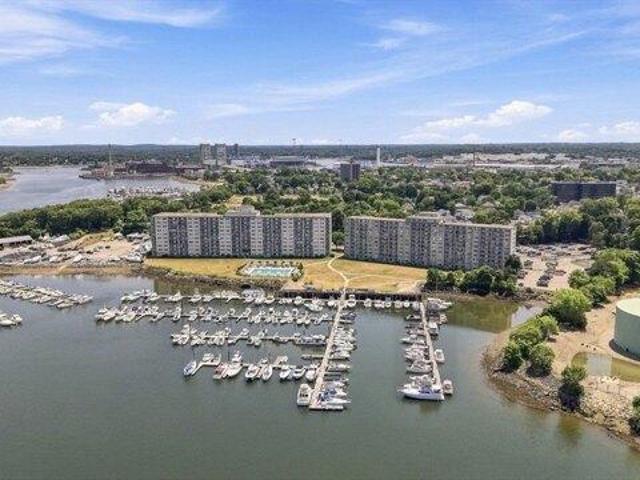 Condo for sale in Quincy, Massachusetts