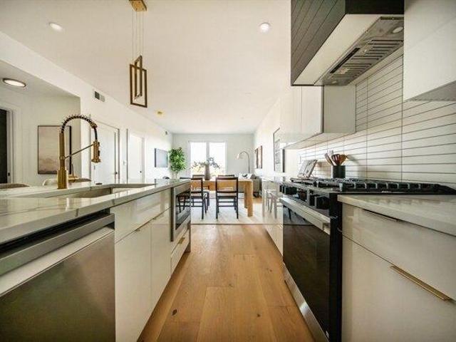 Condo for sale in Quincy, Massachusetts