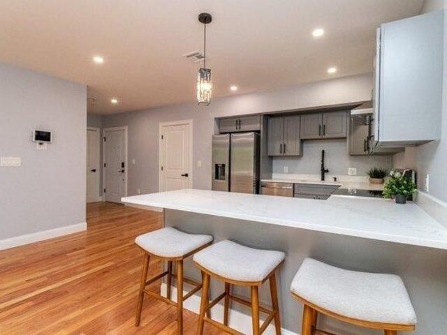 Condo for sale in Quincy Point, Quincy