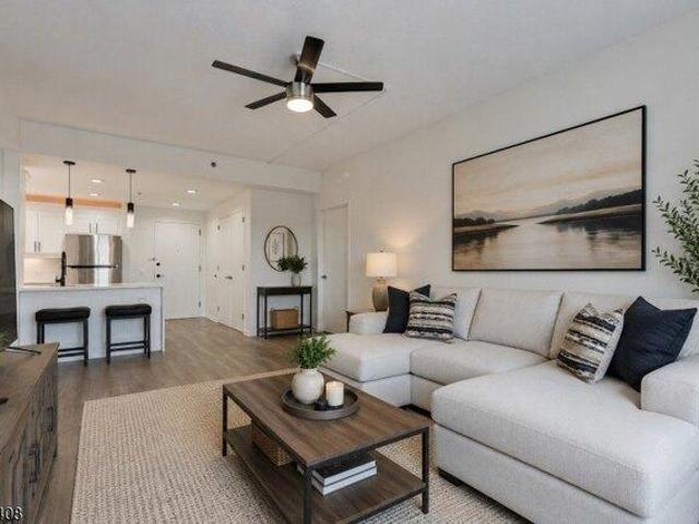Condo for sale in Rahway, New Jersey