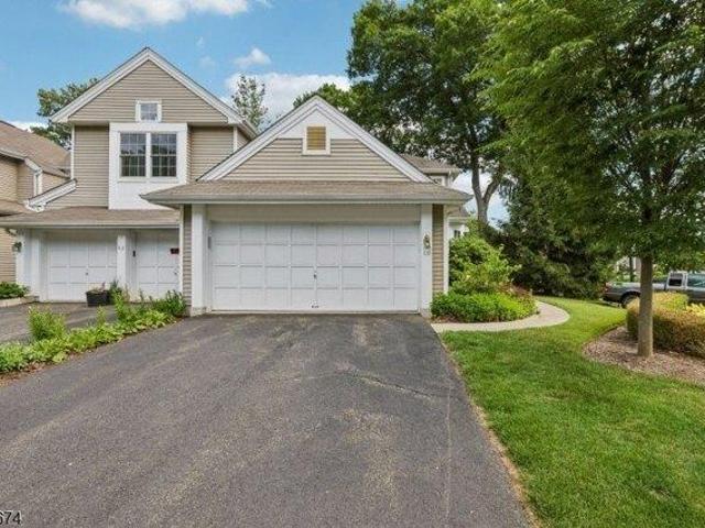 Condo for sale in Randolph, New Jersey