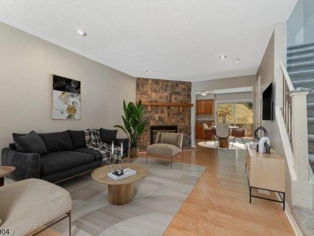 Condo for sale in Ringoes, New Jersey