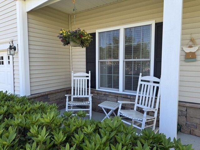 Condo for sale in Bristol, Massachusetts