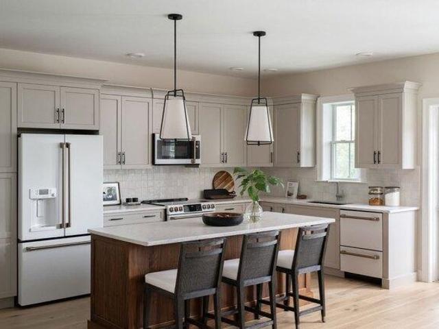 Condo for sale in Bristol, Massachusetts