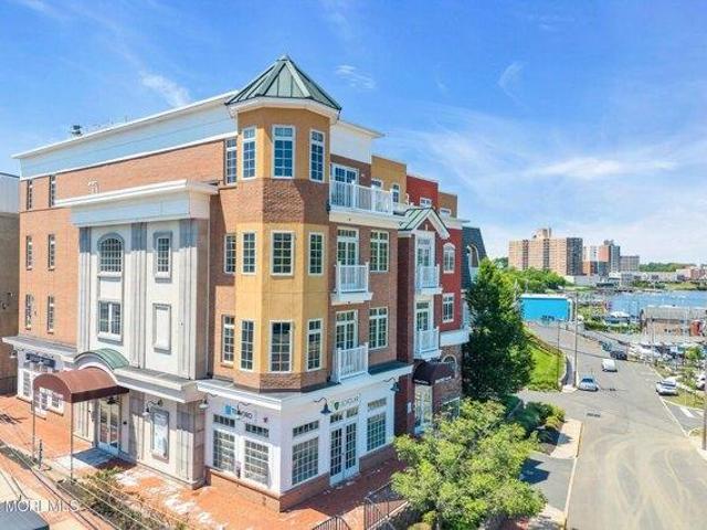 Condo for sale in Monmouth, New Jersey