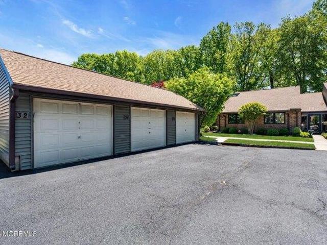 Condo for sale in Monmouth, New Jersey