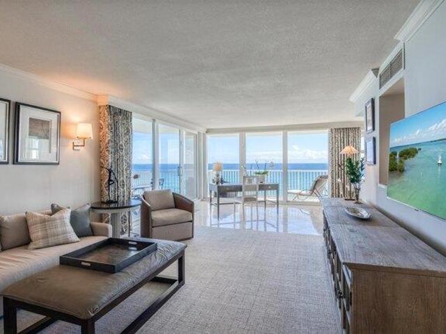 Condo for sale in Riviera Beach, Florida