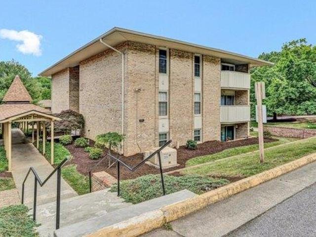 Condo for sale in Roanoke
