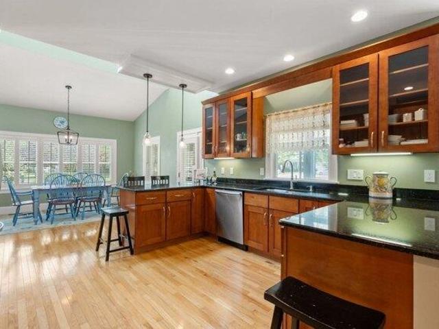 Condo for sale in Rochester, Massachusetts