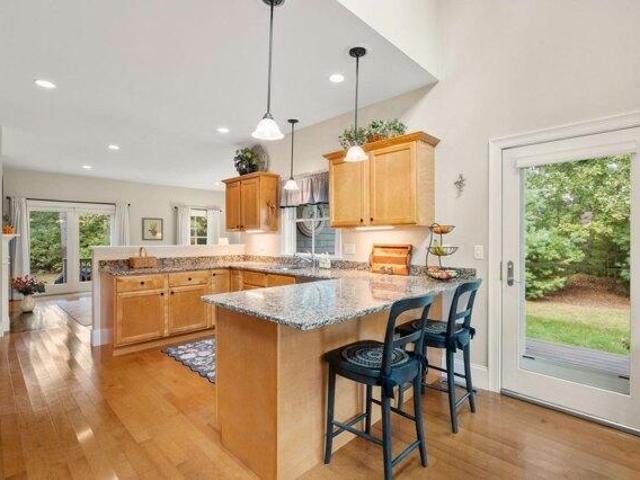 Condo for sale in Rochester, Plymouth County