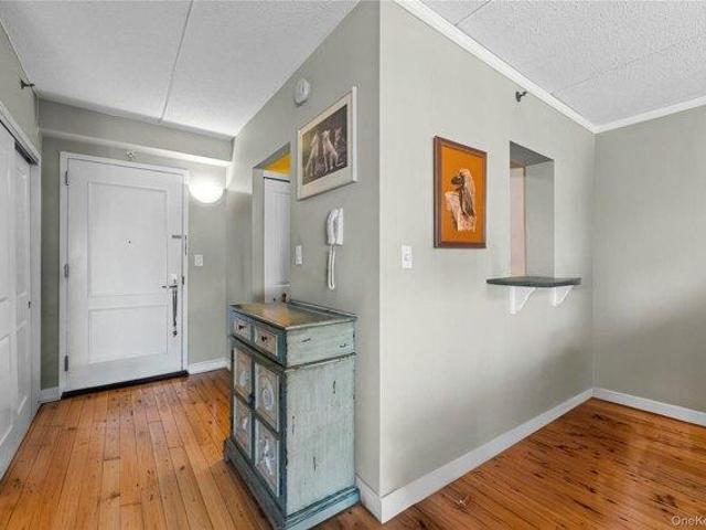 Condo for sale in Queens, Arverne