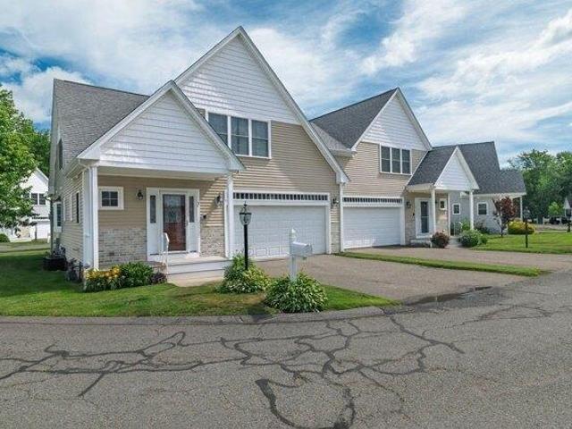Condo for sale in Massachusetts