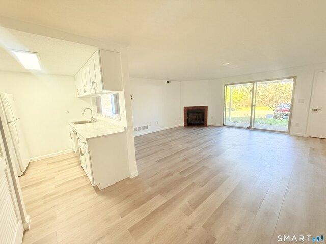 Condo for sale in Rocky Hill, Connecticut