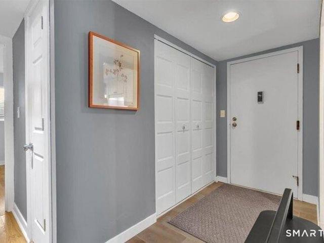 Condo for sale in Rocky Hill, Connecticut