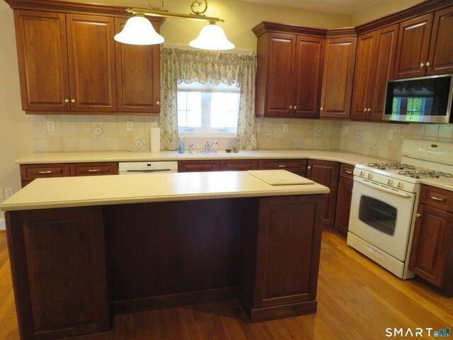 Condo for sale in Rocky Hill, Connecticut