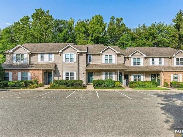 Condo for sale in Roseland, New Jersey