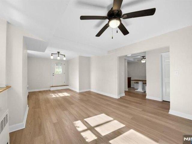 Condo for sale in Rutherford, New Jersey
