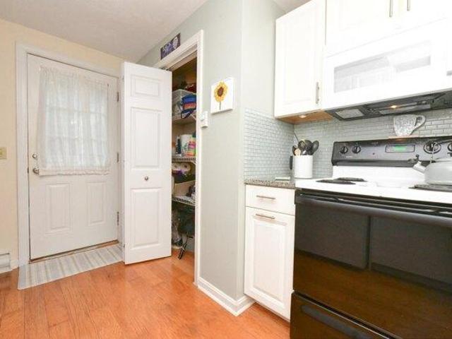 Condo for sale in Cataumet, Massachusetts