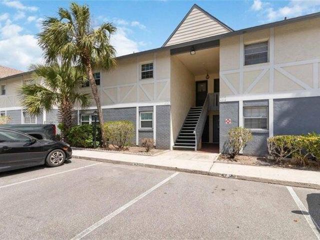 Condo for sale in Saint Cloud