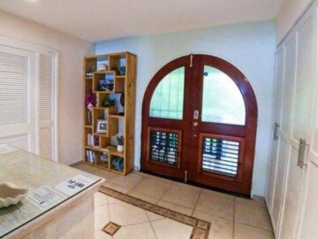 Condo for sale in Saint Thomas, Missouri