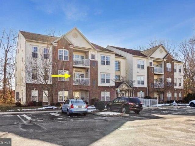 Condo for sale in Salisbury