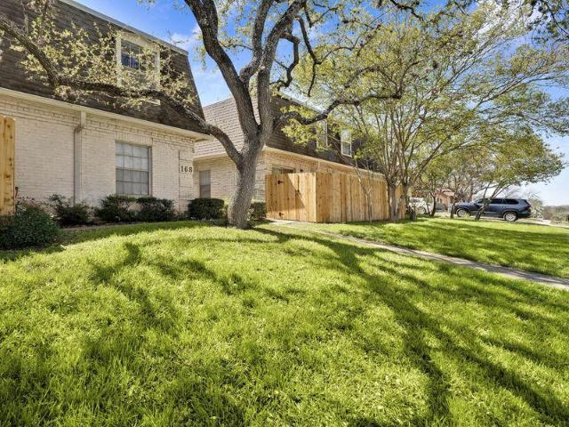 Condo for sale in Leesville, Texas