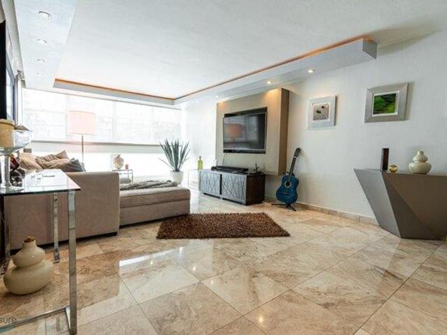 Condo for sale in San Juan