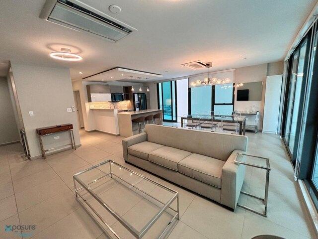 Condo for sale in San Juan