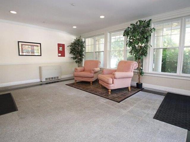 Condo for sale in Pleasant Hills, Saugus