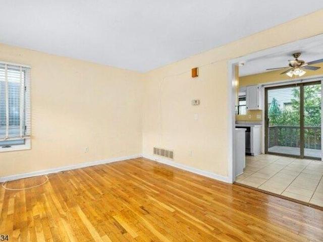Condo for sale in Scotch Plains, Union County