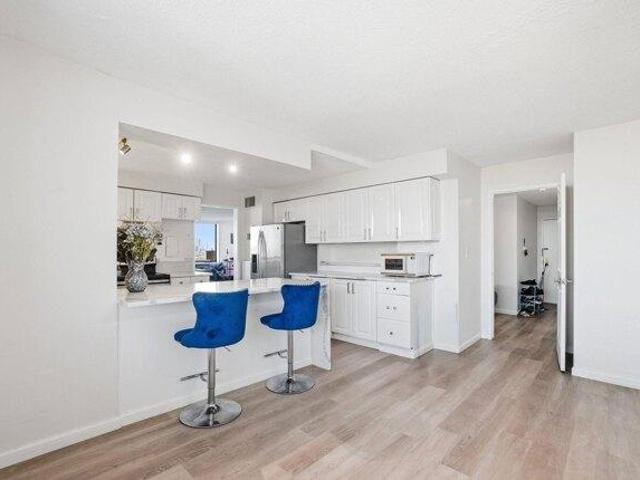 Condo for sale in Hudson, New Jersey