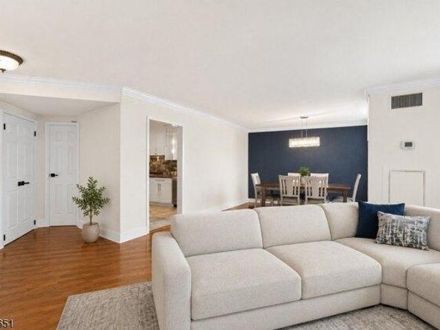 Condo for sale in Hudson, New Jersey