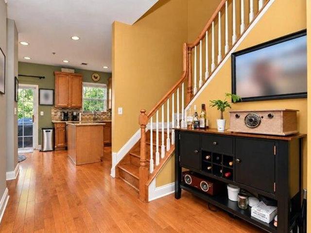 Condo for sale in Riverside Court, Secaucus
