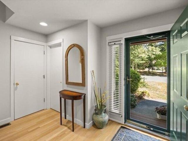 Condo for sale in Sharon, Norfolk County