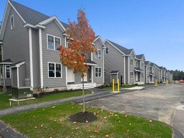 Condo for sale in Shirley, Massachusetts