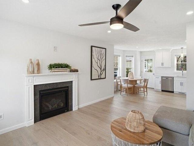 Condo for sale in Shirley, Massachusetts