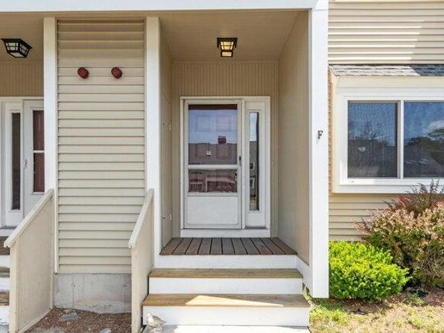 Condo for sale in Shirley, Massachusetts