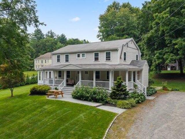 Condo for sale in Shirley, Massachusetts