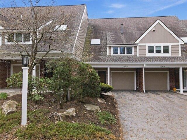 Condo for sale in Shrewsbury, Massachusetts