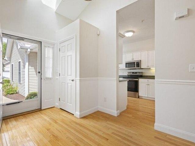 Condo for sale in Shrewsbury, Massachusetts