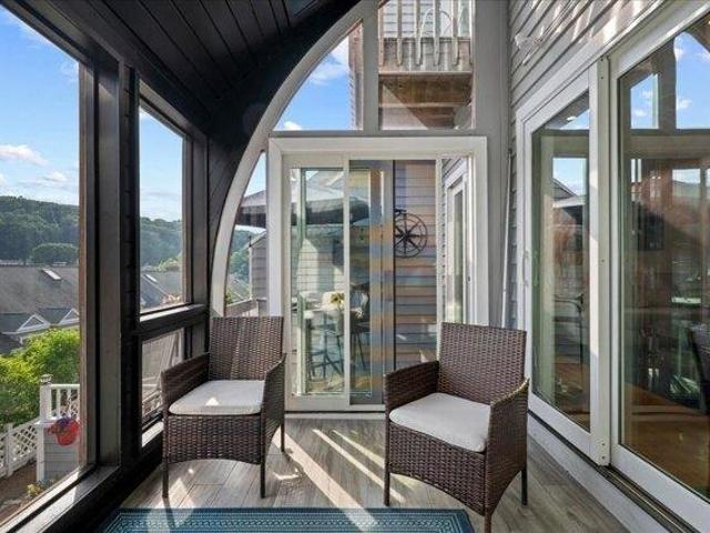 Condo for sale in Shrewsbury, Massachusetts