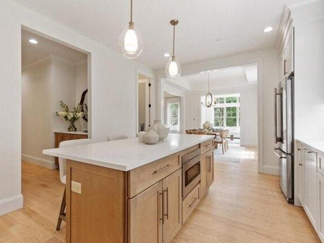 Condo for sale in Shrewsbury, Worcester County