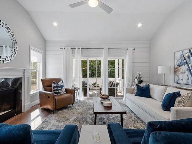 Condo for sale in Shrewsbury, Worcester County