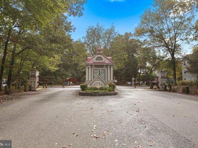 Condo for sale in Solomons, Maryland