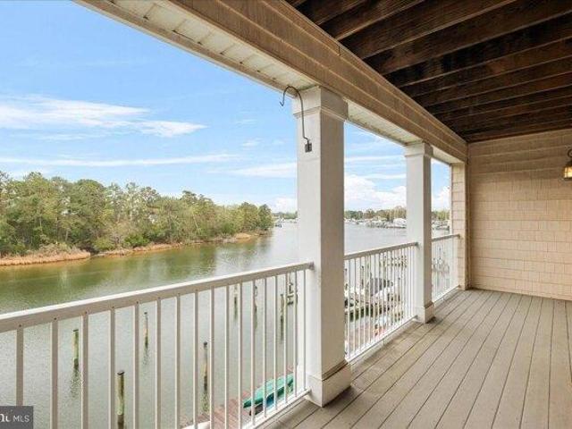 Condo for sale in Solomons