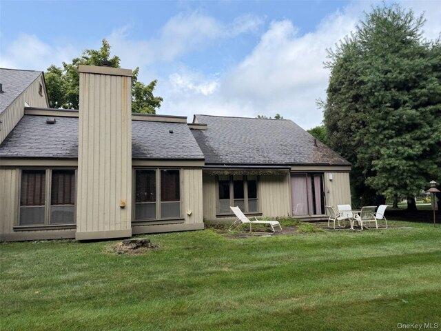 Condo for sale in Amawalk, New York